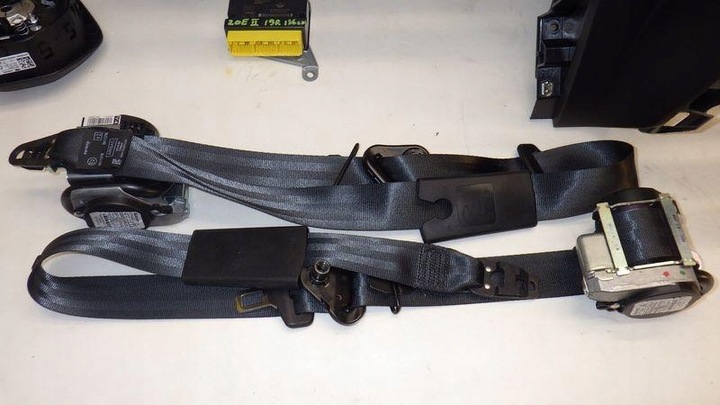 фото №8, Панель консоль подушки подушка безопасности ремни европа демонтаж renault zoe ii 985100065