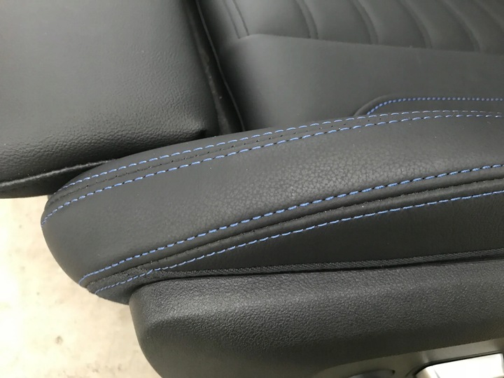 фото №10, Bmw ix3 g08 x3 g01 2022 рестайлинг сиденья перед диван зад кожа синяя nić uk