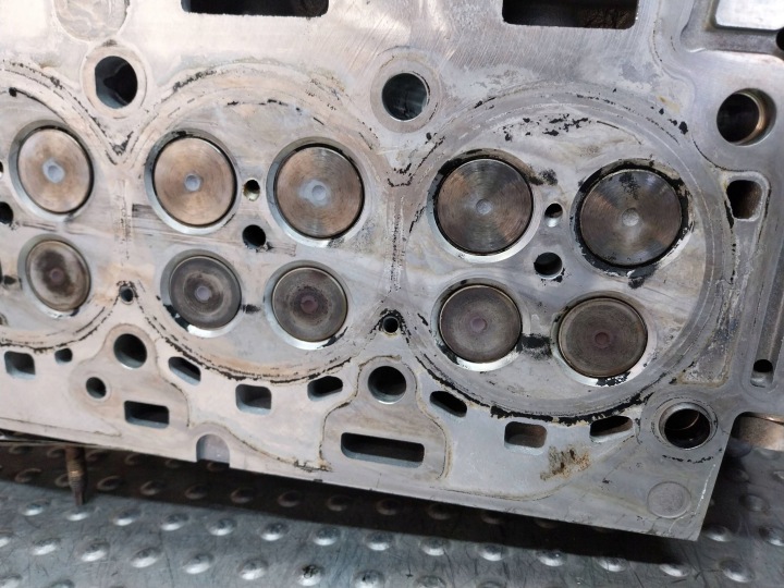 фото №8, Головка двигателя 7787678 bmw x3 e83 e60 e61 e90 e91 e87 2.0d n47d20a n47d20c