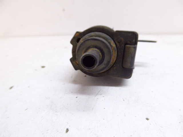 фото №4, Tucson i 04-10 клапан вакуум 2.0 16v g4gc