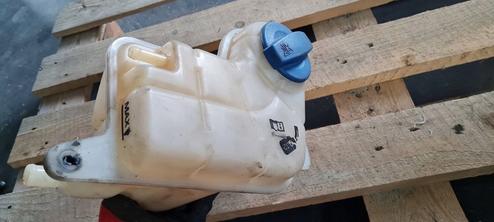 фото №15, A6 c6 рестайлінг бачок розширювальний рідини 2.0 tdi 4f0121403n