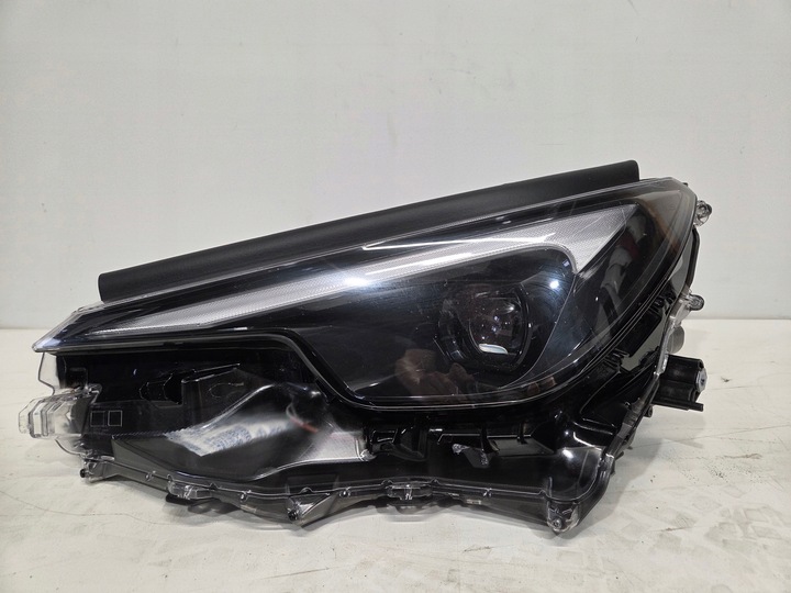 фото №1, Лампа ліва передня перед lexus lbx повний led 23-