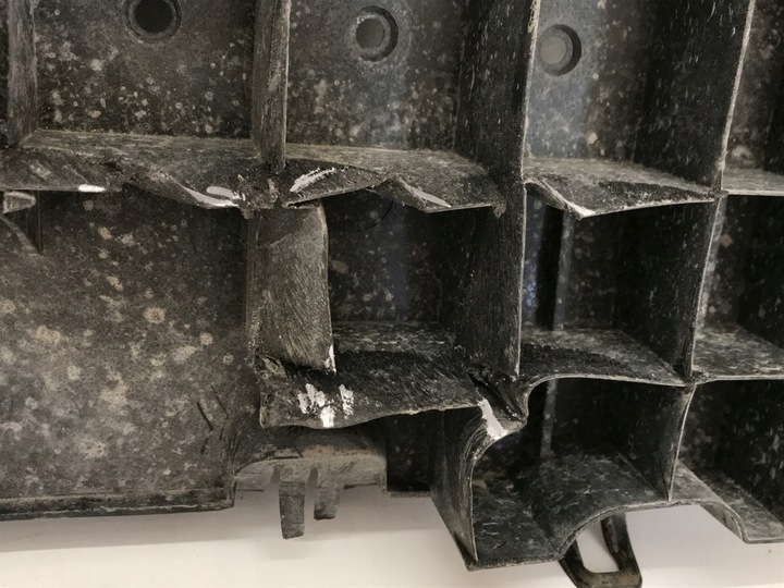 фото №9, Citroen c3 iii плита защита бампера перед