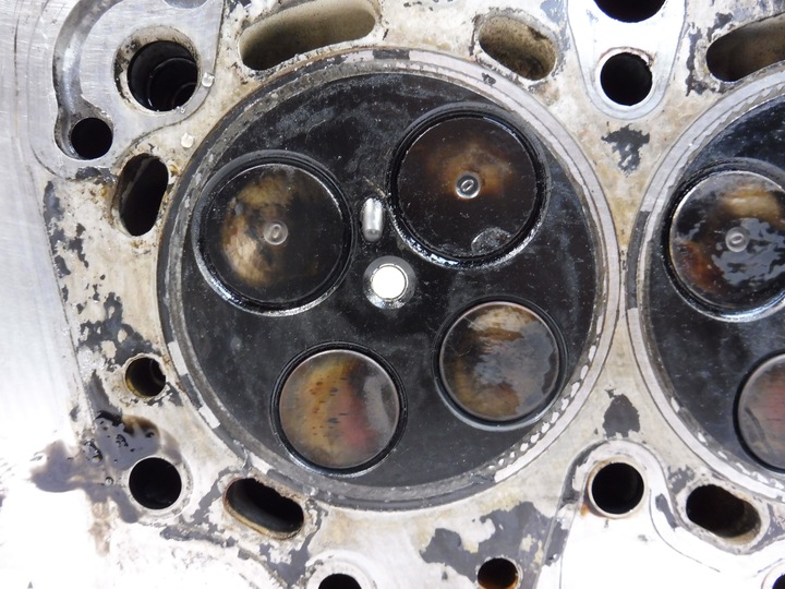 фото №8, Головка цилиндров валы ford mondeo iii transit v 2.0 tddi