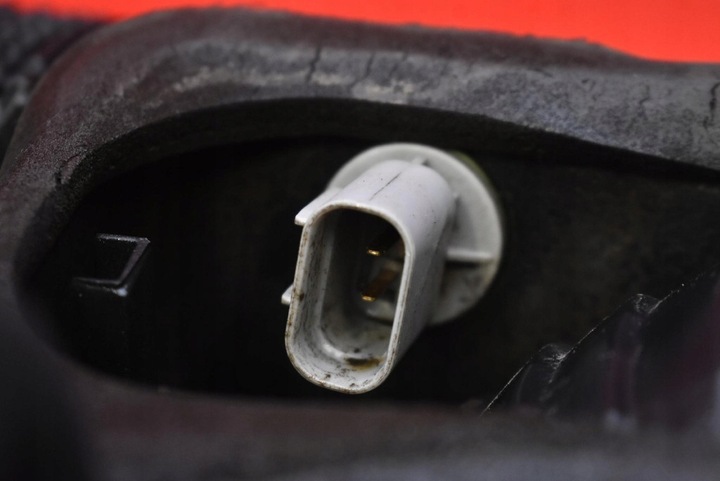 фото №8, Лампа правая зад задняя 26550-jy05a renault koleos 1 i рестайлинг 5d suv 11-13