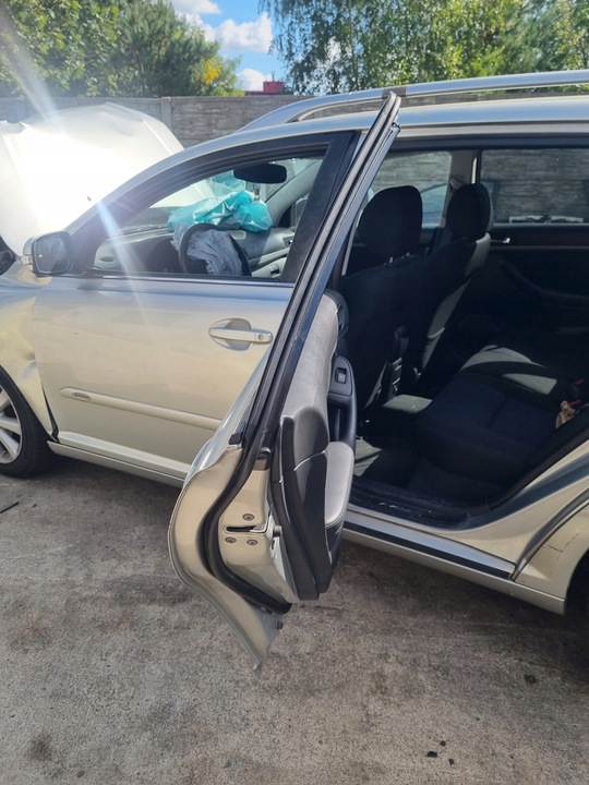 фото №7, Toyota avensis ii t25 03-09 рестайлінг 2007 r. 1c0 двері лівий зад ліві задні