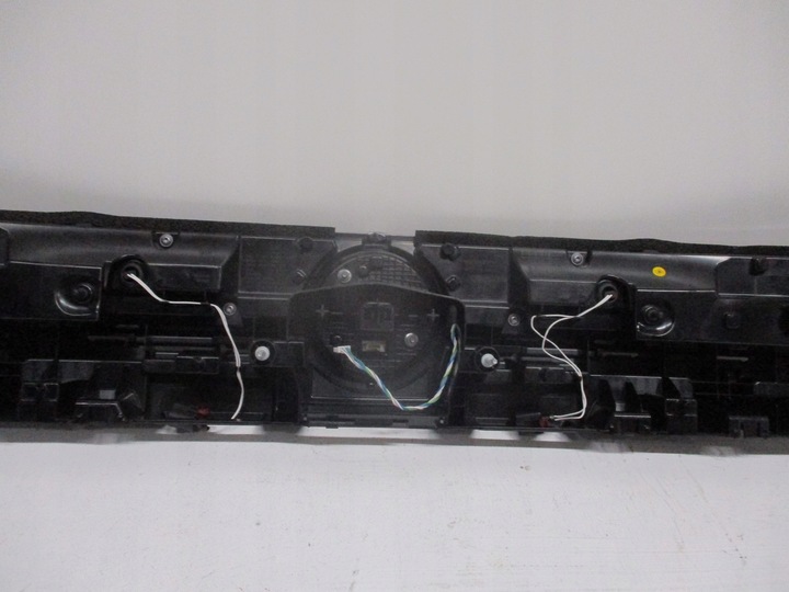 фото №6, Лампа led do крышки зад задняя vw touareg 760 760945307e