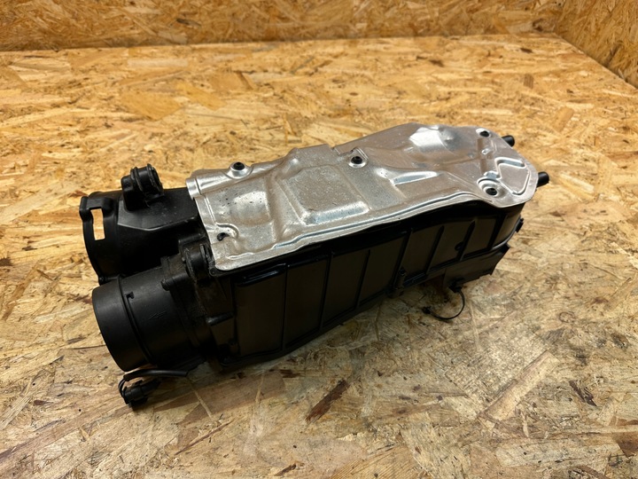 фото №12, Корпус фильтра воздуха infiniti q50 2.2d a6510901301 2013-