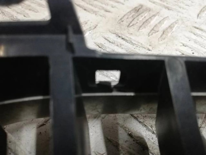 фото №5, Решітка радіатора решітка радіатора решітка ліва bmw 3 f30 f31 18801310