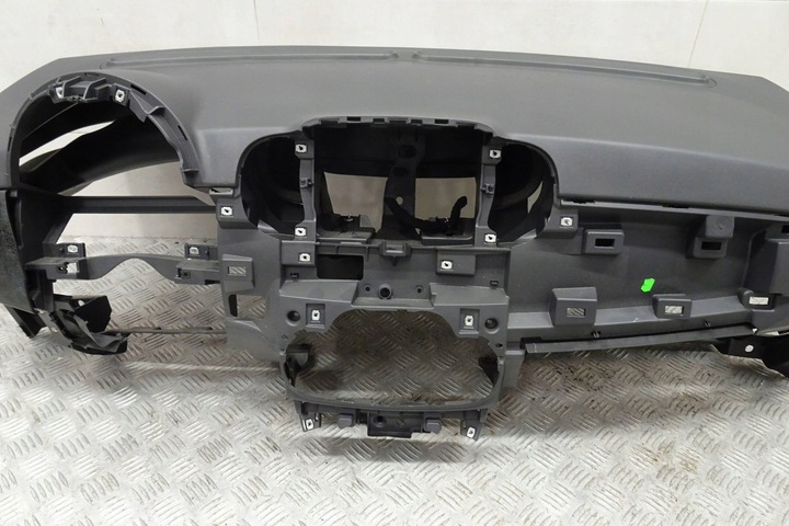 фото №8, Fiat 500 рестайлінг панель роздавальна консоль подушка безпеки подушка ремені 15-