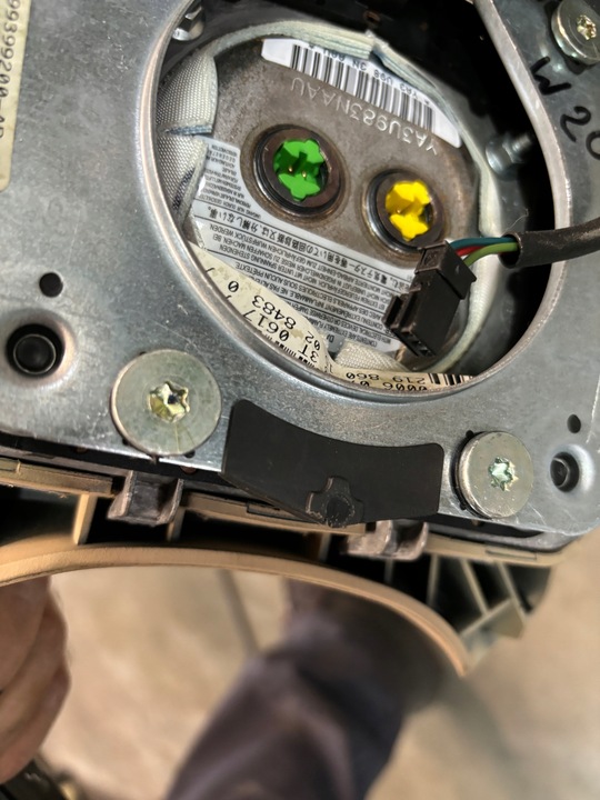 фото №4, Панель капот две подушки dwa ремни mercedes cls w219 набор