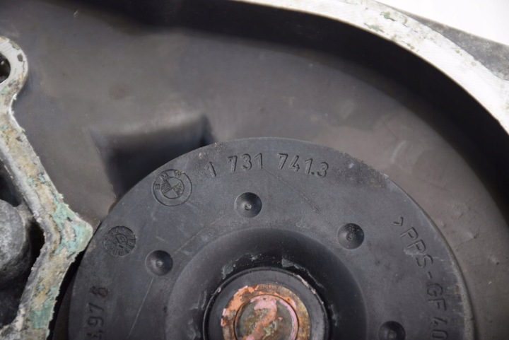 фото №8, Bmw e65 745d 4.4d водяна помпа  m67n