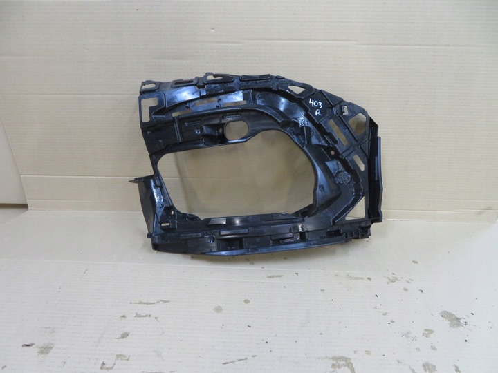 фото №1, Ковзун бампера перед лівий vw golf viii 5h0807723e