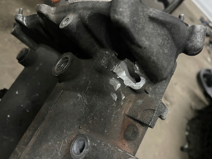 фото №5, Крышка головки валы 504374029 ducato iveco boxer