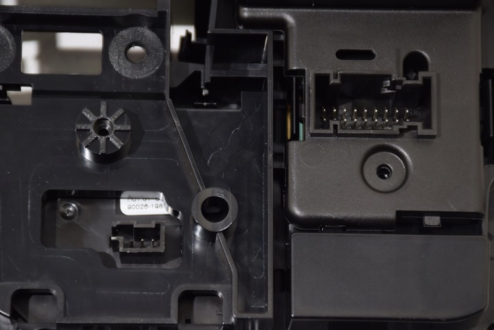 фото №12, Bmw x5 g05 g06 x7 g07 lci панель выборщик коробки передач контроллер idrive glass