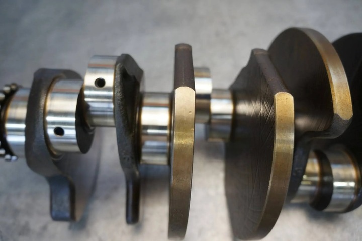 фото №13, Wał колінчастий + вкладиші audi a6 c5 2.4 v6 aga