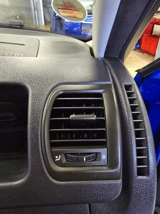 фото №11, Решётка воздуховод правая левая skoda fabia 2 ii 2007-2014 5j0819702 5j0819701