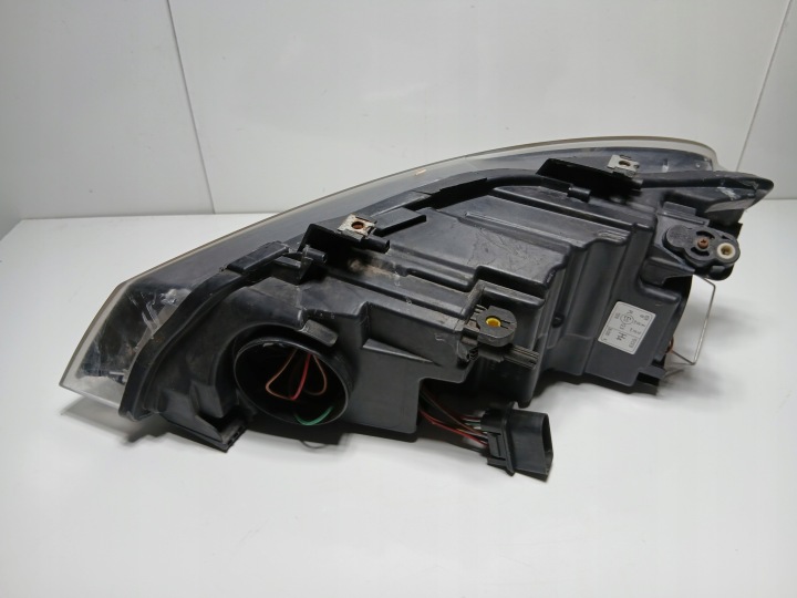фото №8, Правая фара перед volkswagen polo 6r tyc 20-c033b e835 eu