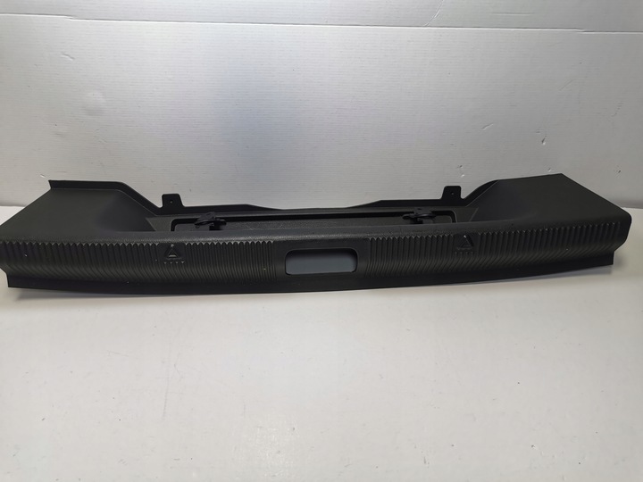 фото №1, Yeti 5l захист оббивка ременя заднього 5l6863459a