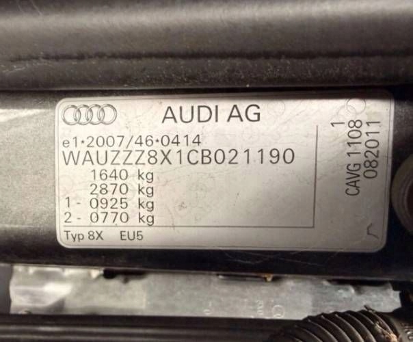 фото №13, Audi a1 s1 i 1 8x s-line кермо багатофункціональна шкіряний пелюстки