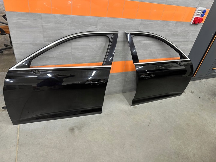 фото №1, Двері комплектні audi a6 c8 sedan ly9b лівий перед ідеальні
