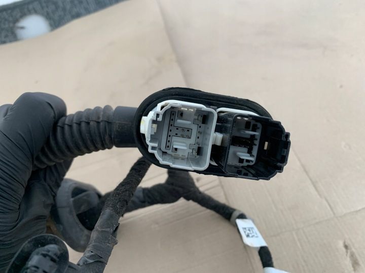 фото №9, Ford mustang mach-e rwd 21r джгут установка двері праві зад задня