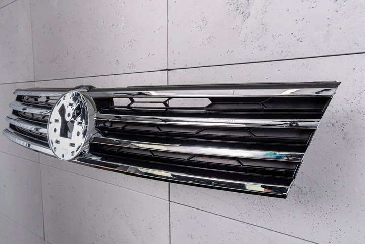 фото №9, Решётка радиатора решётка радиатор 7p6853651l volkswagen touareg ii 7p 2014-2018