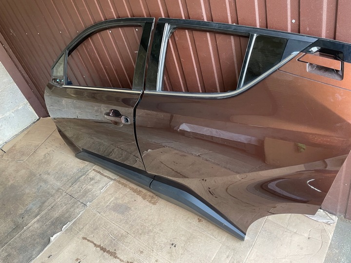 фото №1, Toyota chr двері перед передні зад задні 4u3