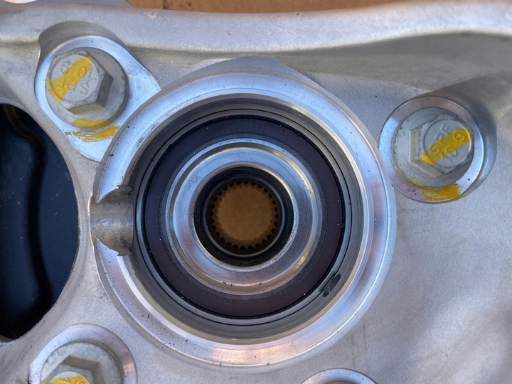 фото №3, Поворотна опора ступиця mb3c-3k171-eb перед ліва amarok ranger vi нова оригінал