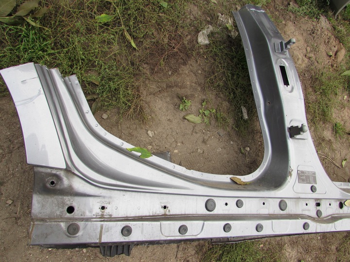 фото №2, Bmw 5 f10 sedan праві поріг стійка