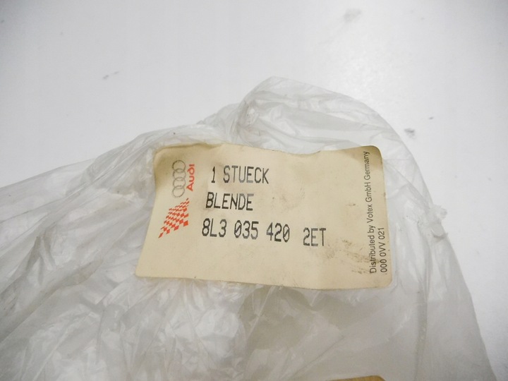 фото №10, Маскувальна накладка динаміка двері audi s3 8l3035420