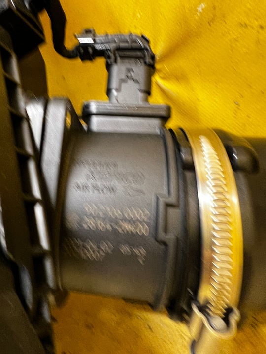 фото №13, Корпус фильтра воздуха труба воздуховод расходомер hyundai tucson iv 1.6