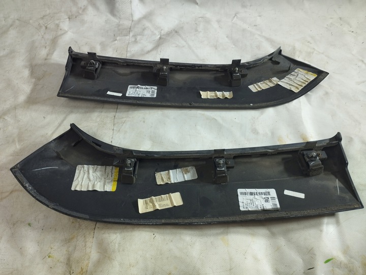 фото №8, Grand cherokee 15- планка крыльев левый правый зад