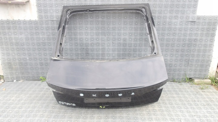 фото №1, Кришка skoda octavia sedan 5e6