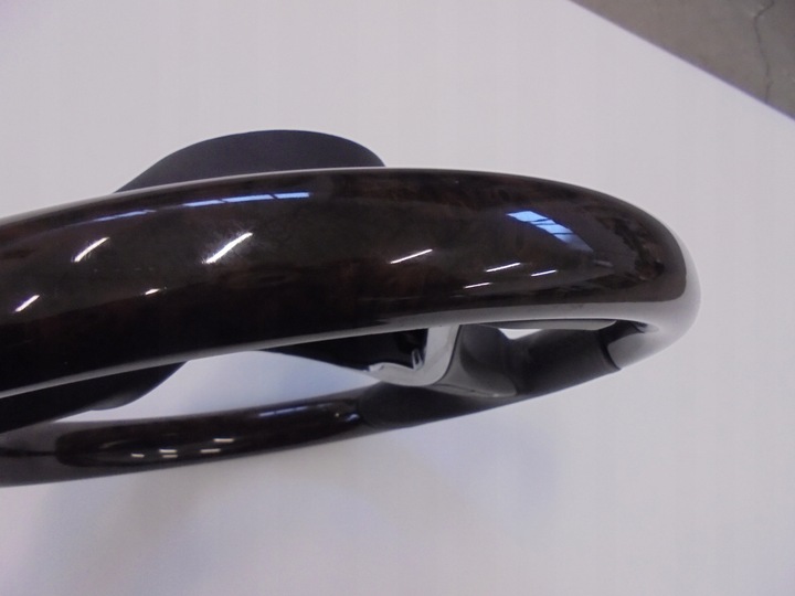 фото №13, Mercedes glc a 253 кермо шкіра дерево коричнева