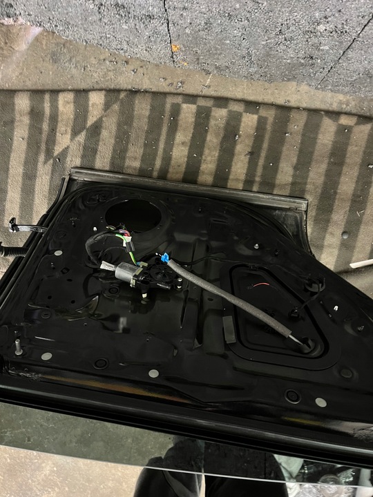 фото №7, Audi q7 ii рестайлинг 4m - lc9x левая задние дверь задние зад демонтаж 100%