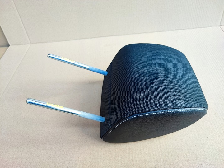 фото №6, Ford kuga mk1 підголівник перед лівий праві переднє