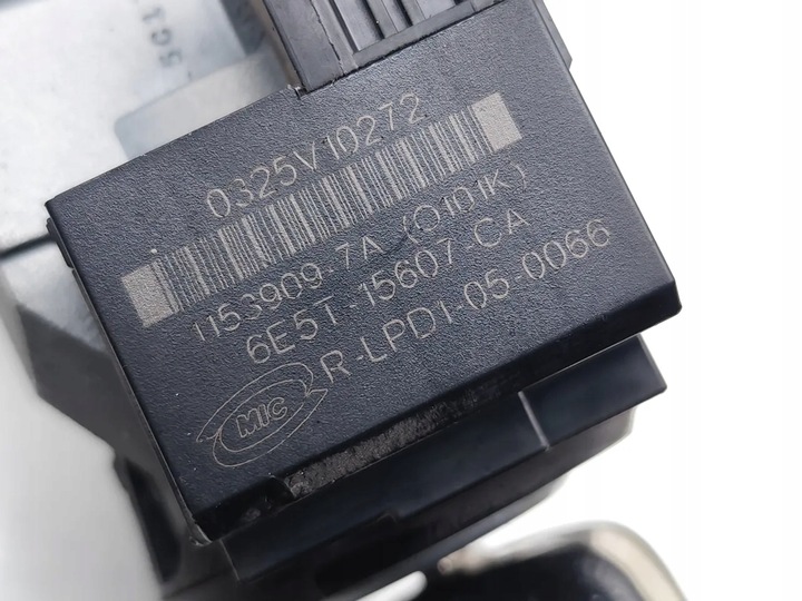 фото №7, Ford focus замикач lufy запалювання з kluczowym пультом 2015 estate 4/5dr