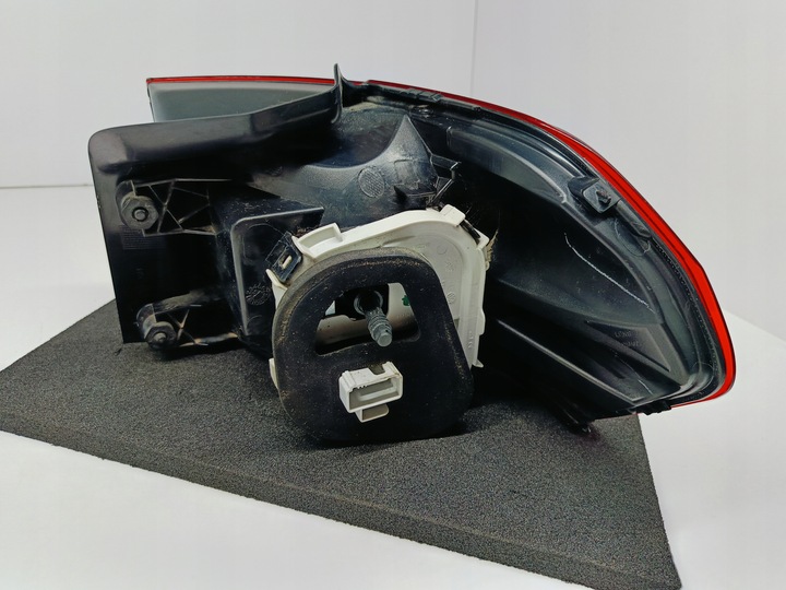 фото №10, Volkswagen touran 5ta 15- лампа левый зад левая задняя 5ta945095a