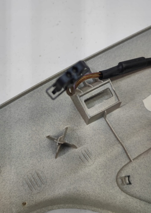 фото №6, Захист обшивка стійка права volkswagen new beetle