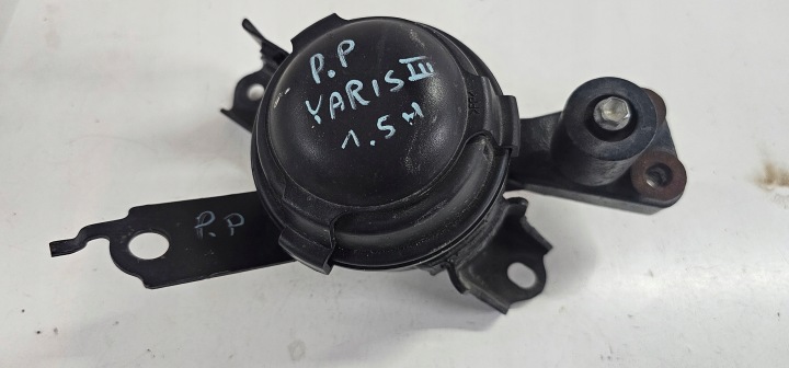 фото №15, Toyota yaris iii рестайлінг 17-20r 1.5h кронштейн подушка двигуна fcd500 w3 160218