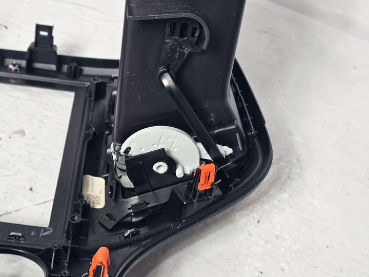 фото №14, Jeep grand cherokee 19-22 рамка панели решётка воздуховод x99201601xx usa