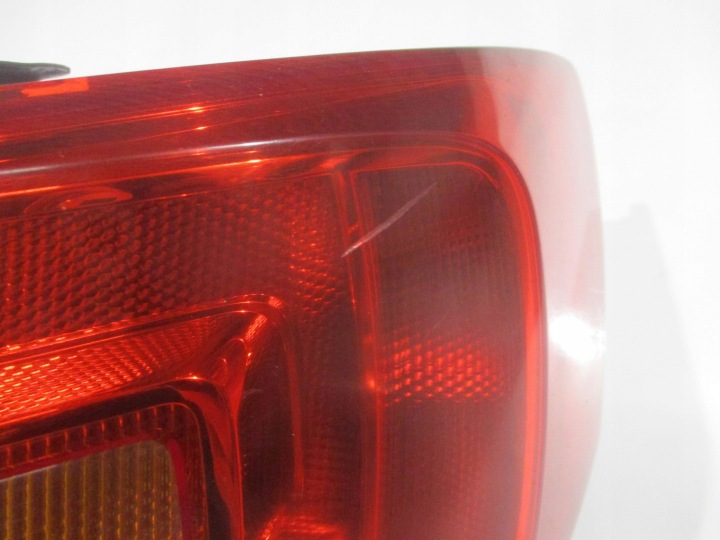 фото №6, Фара зад задня права праве w крило vw jetta 5c vi