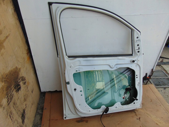 фото №13, Дверь левая перед vw caddy iii рестайлинг 2010-2015 белый lb9a