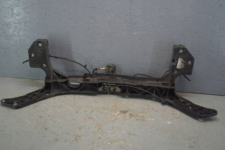 фото №15, Pas переднее верхний усилитель renault clio iii 8200290143 ż248