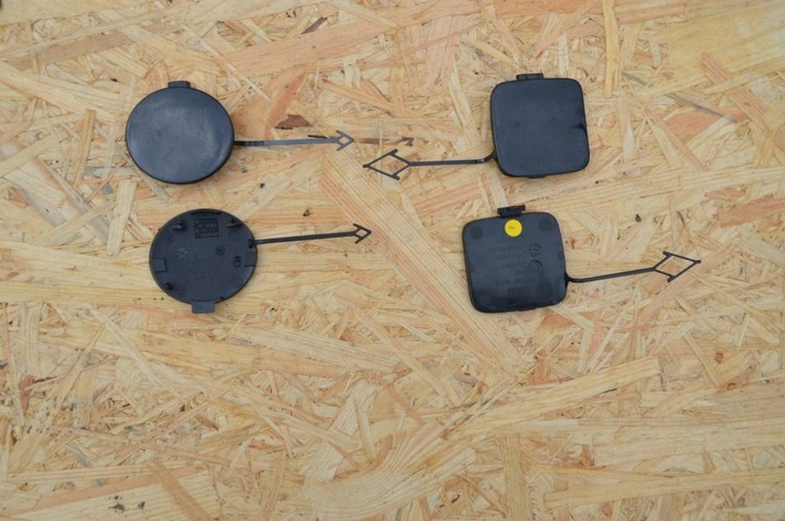 фото №1, Заглушка фаркоп зад бампера audi a4 b8 11-16 оригинальный номер