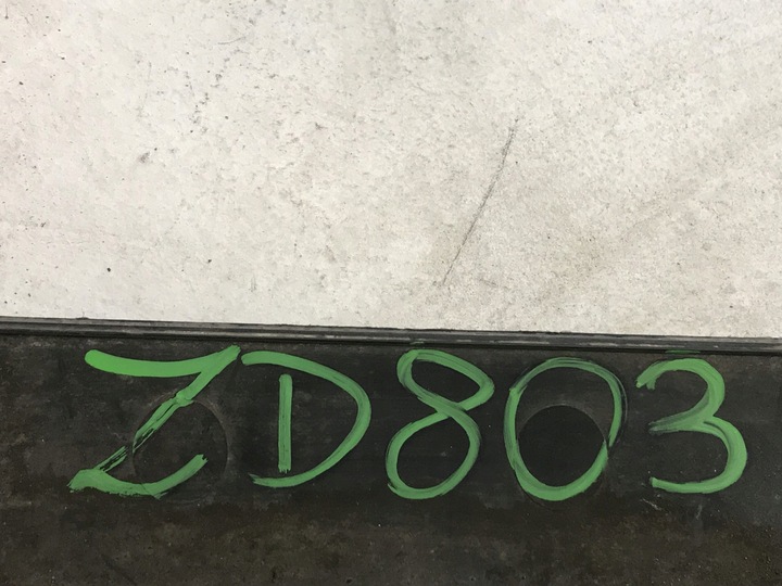 фото №16, Tesla 3 планка пороговая правая оригинал 1089829-00-d