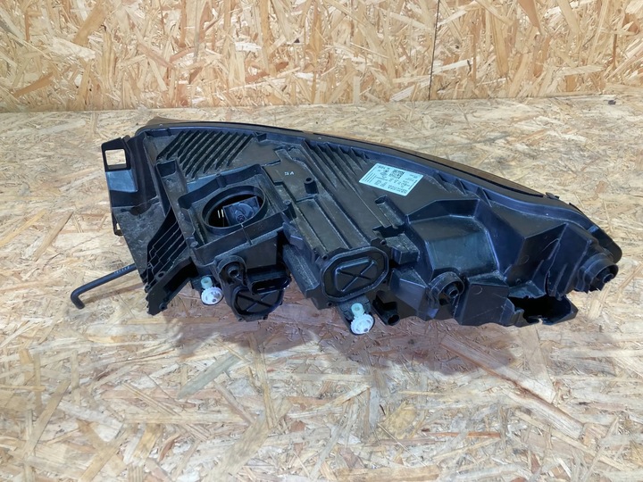 фото №8, Skoda enyaq 5lb лампа права перед повний led 5lb941016a