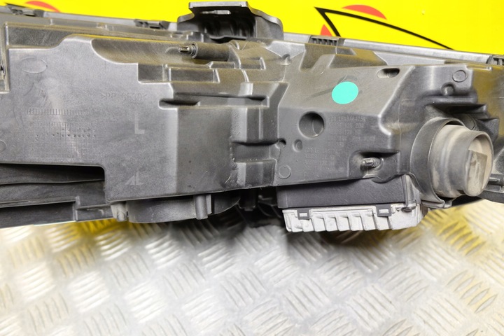 фото №11, Audi a4 b9 рестайлинг 2019- фара лампа полный led левая usa