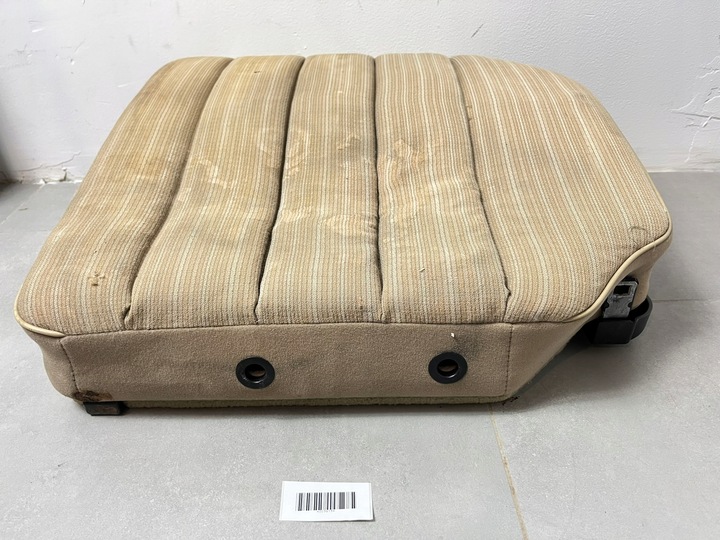 фото №6, Задня диван сидіння бежевий beż кремові mercedes w124 універсал s124